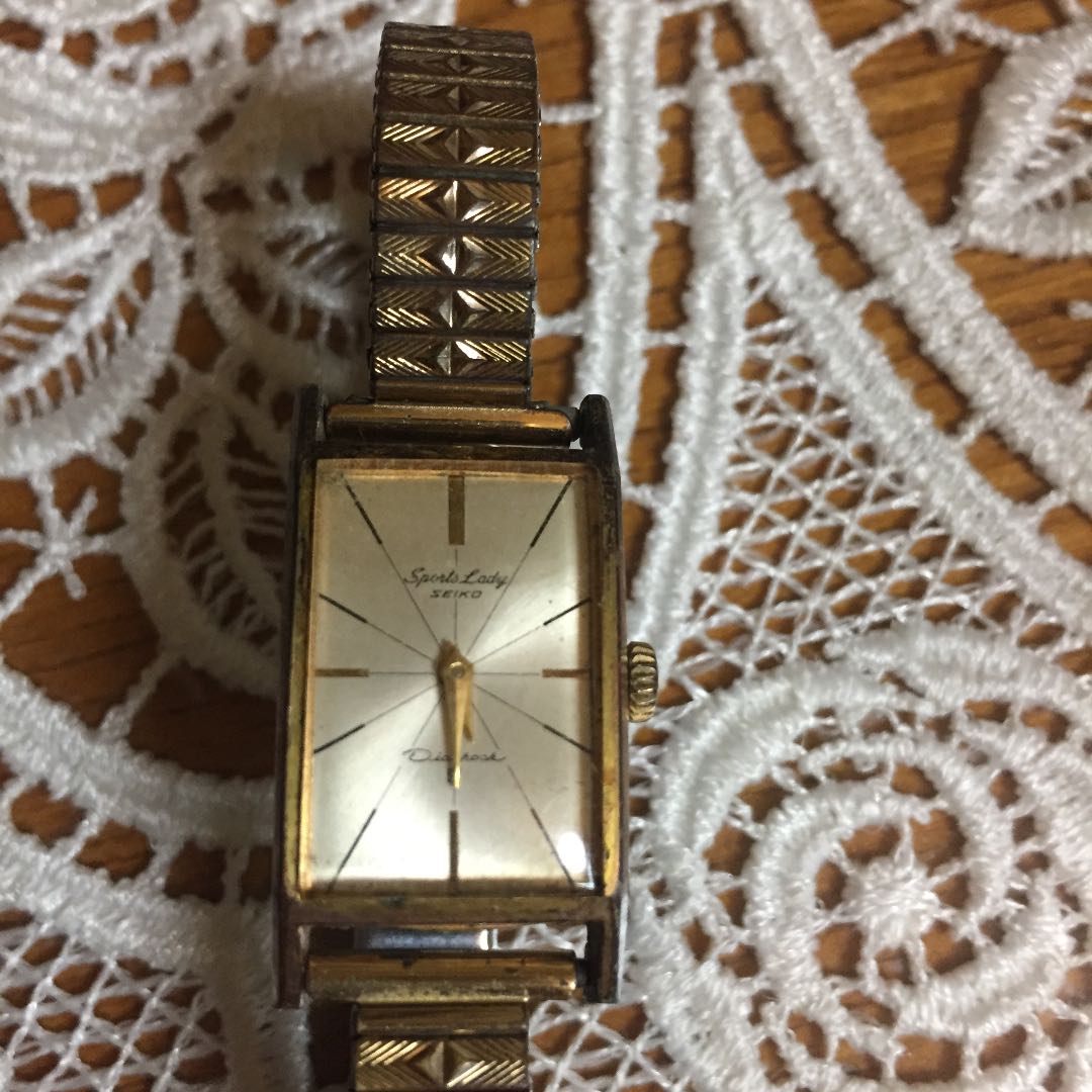 Seiko Sports Ladies Analog Mechanical (Manual) Women