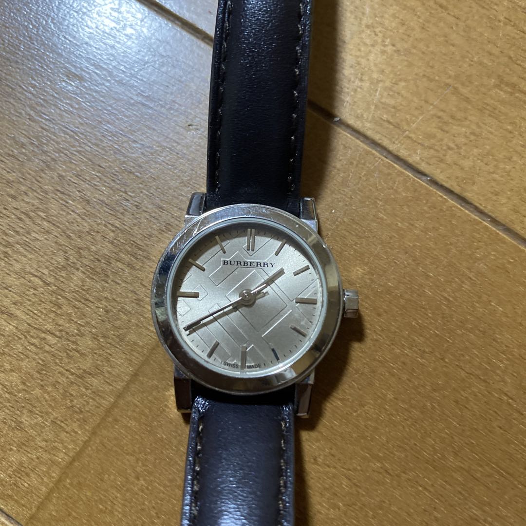BURBERRY Analog Quartz Women