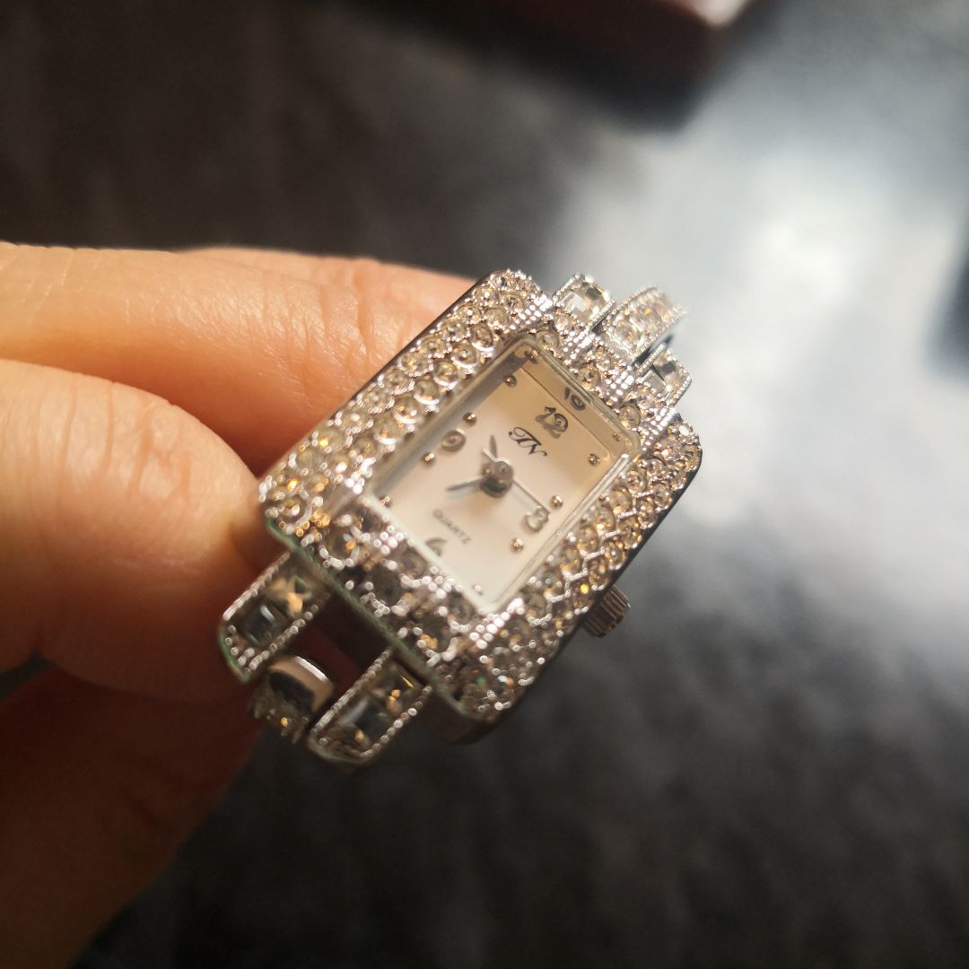 Jn Bling Japan Original Analog Quartz Women
