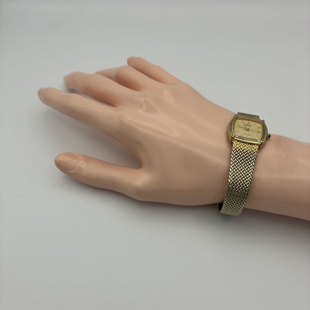 Seiko Exceline 7321-5220 Analog Quartz Women