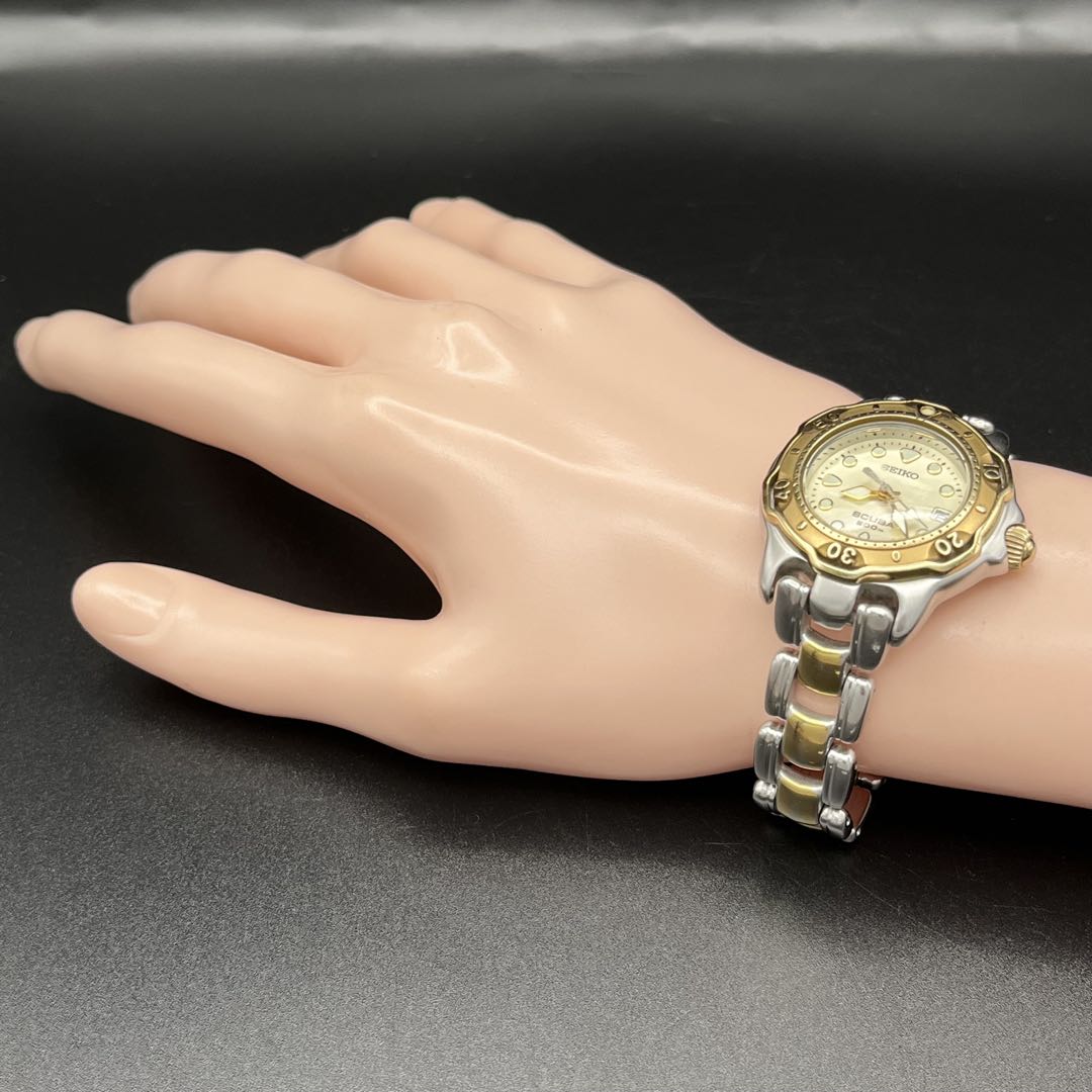 Seiko Scuba Analog Quartz Women