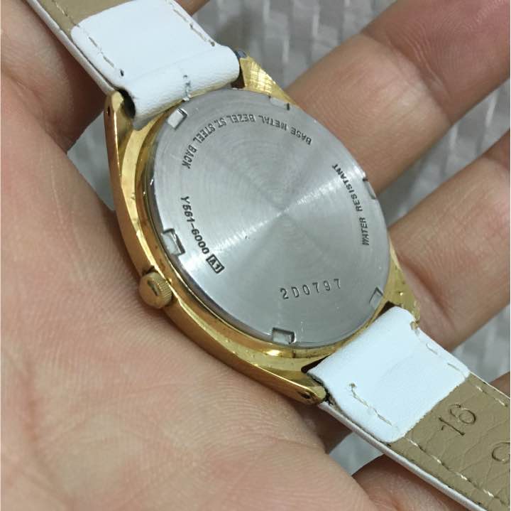 Seiko Alba Disney Analog Quartz Women Rare Mickey & Donald Watch