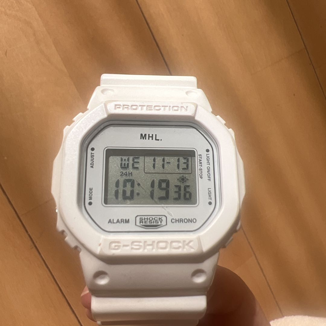 MHL Digital Quartz Women