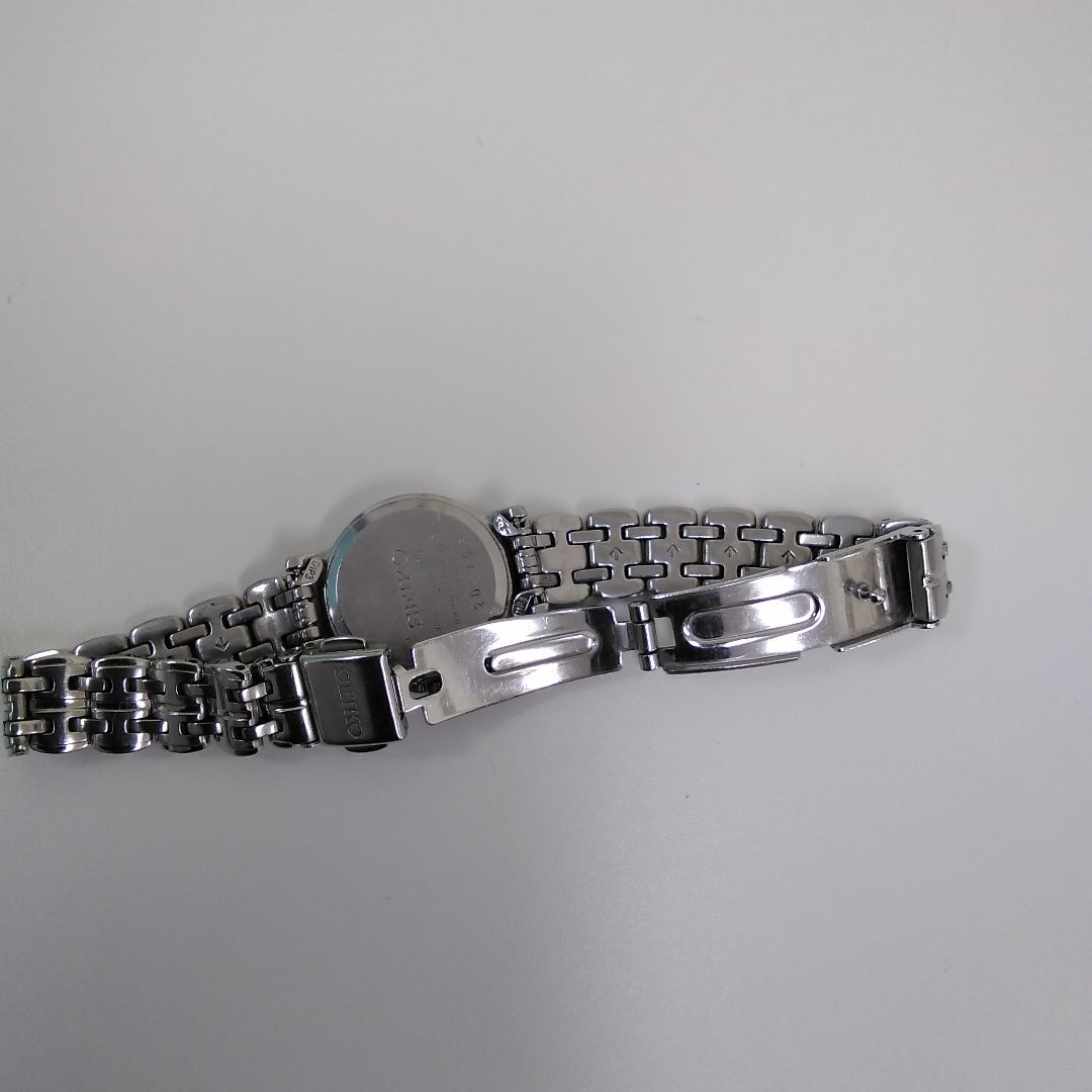 Seiko Analog Quartz Women