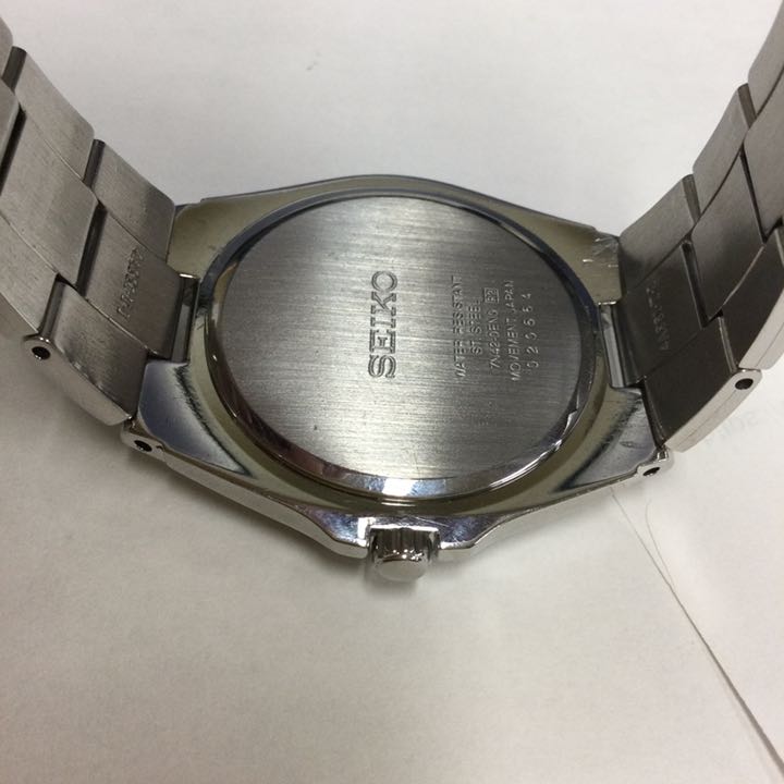 Seiko 7N42-0EN0 Analog Quartz Men