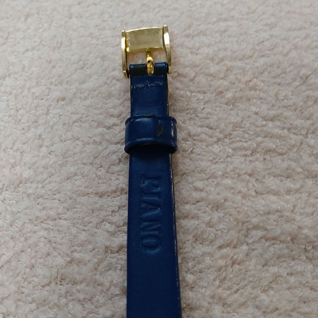 Guess Analog Quartz Women