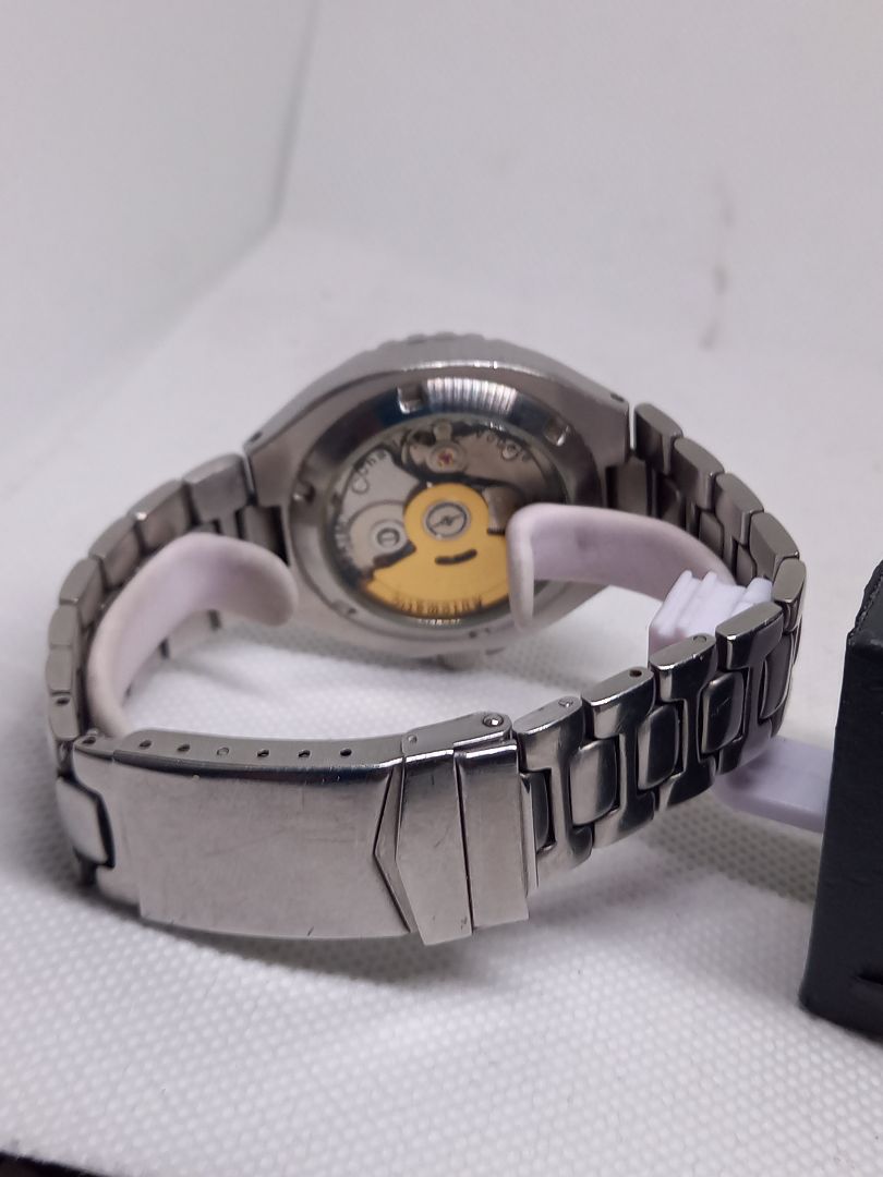Charles Vogele Analog Mechanical (Automatic) Men Date Automatic Watch White Dial