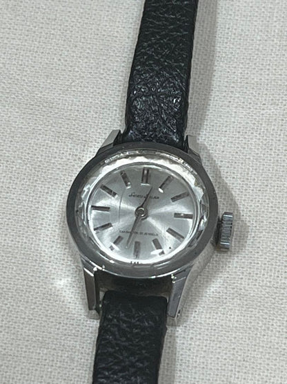 Seiko Analog Mechanical (Manual) Women
