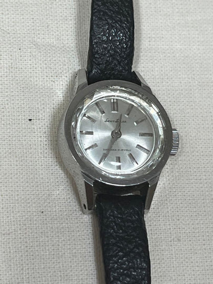Seiko Analog Mechanical (Manual) Women