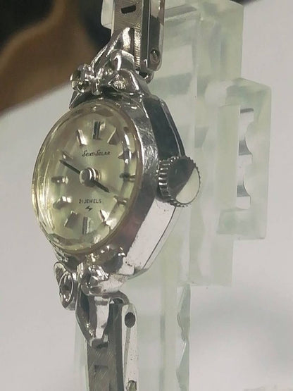 Seiko Analog Mechanical (Manual) Women