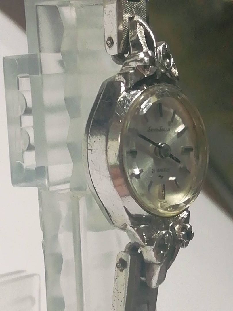 Seiko Analog Mechanical (Manual) Women