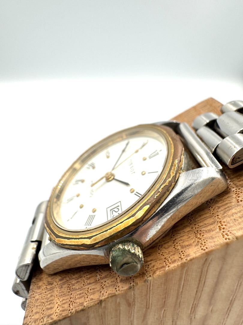 TISSOT Quartz Watch