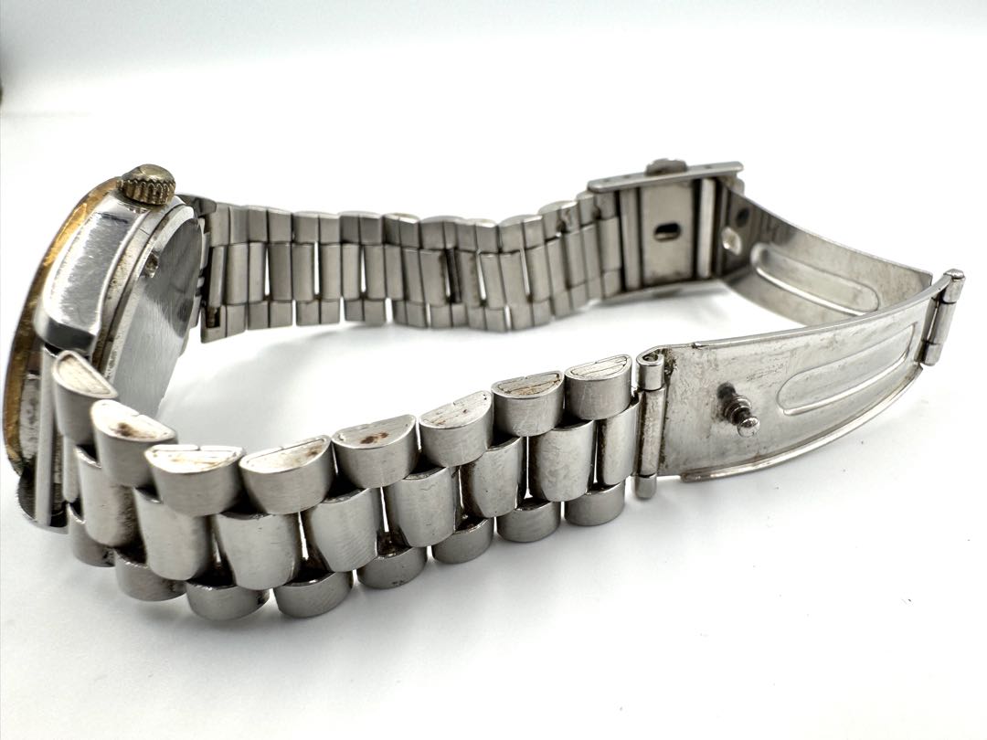 TISSOT Quartz Watch