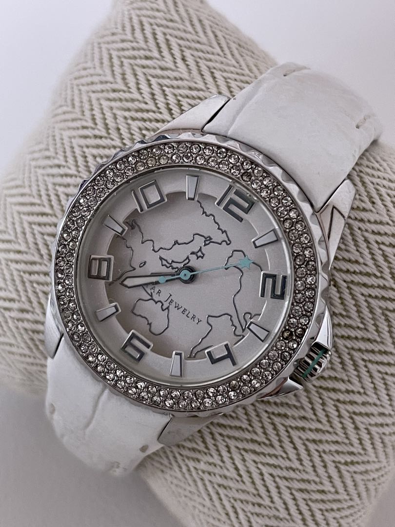 Star Jewelry Analog Quartz Women