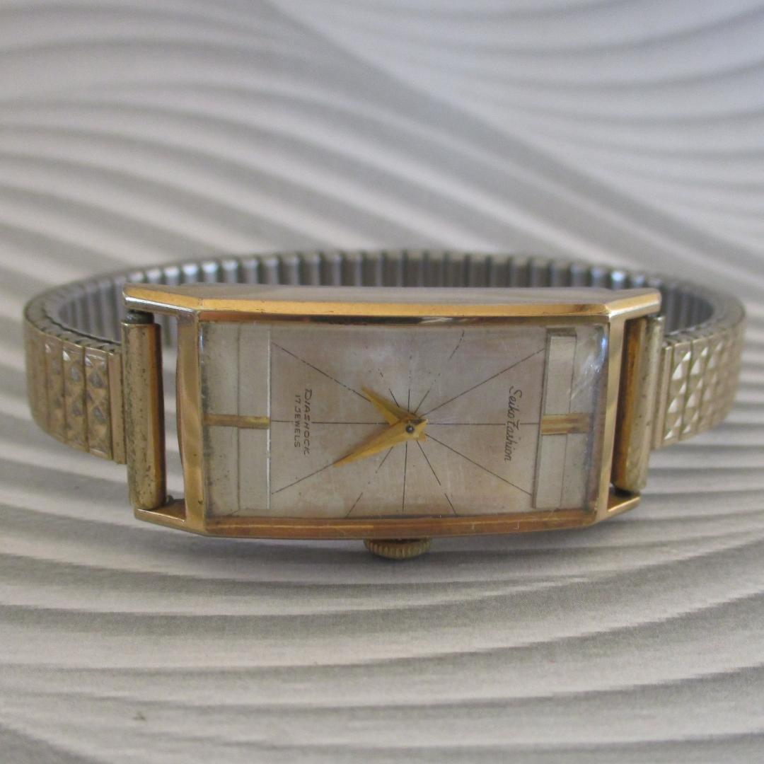 Seiko Analog Mechanical (Manual) Women