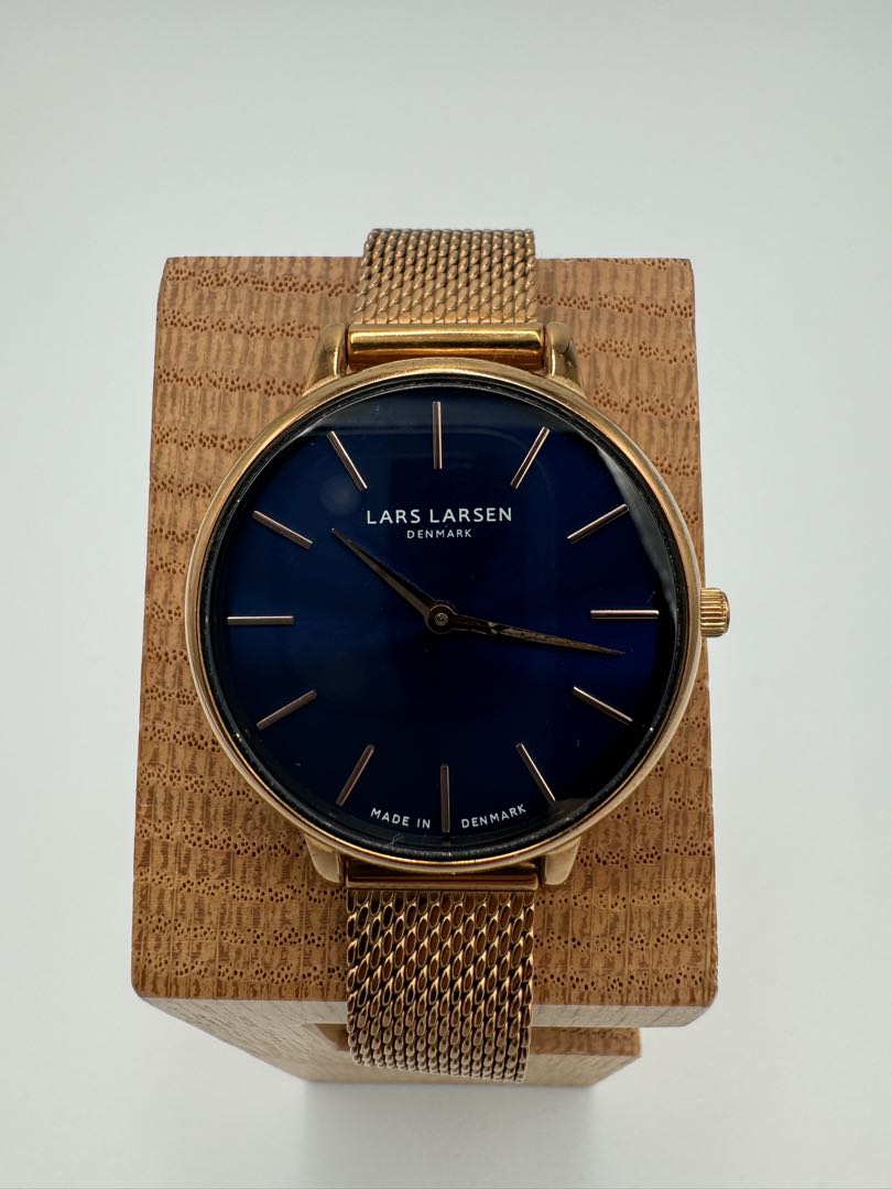Llarsen / Lars Larsen Analog Quartz Women Watch Denmark