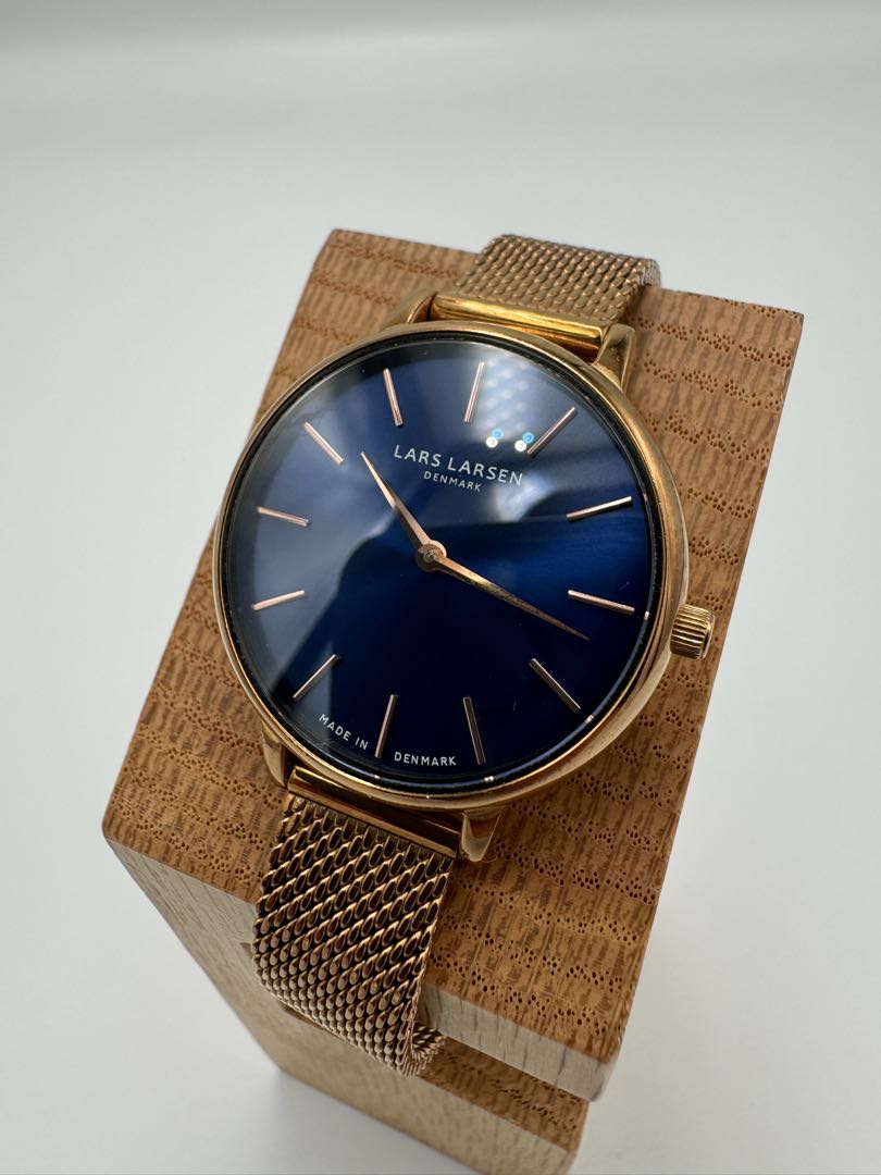 Llarsen / Lars Larsen Analog Quartz Women Watch Denmark