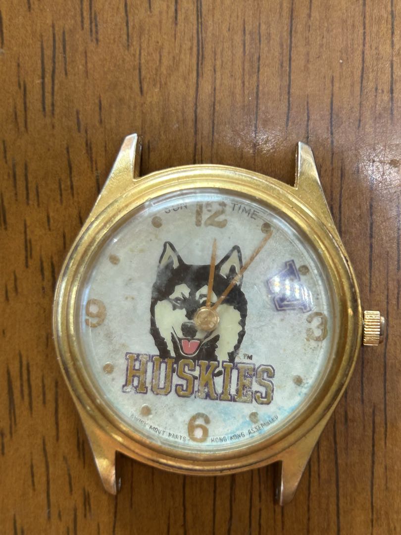 Huskies Analog Quartz Men ハスキー アナログwatch 金色 172 [For Parts / Junk]