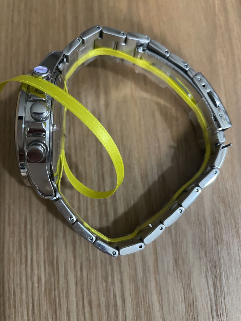 Seiko wired IRED201 Analog Quartz Men