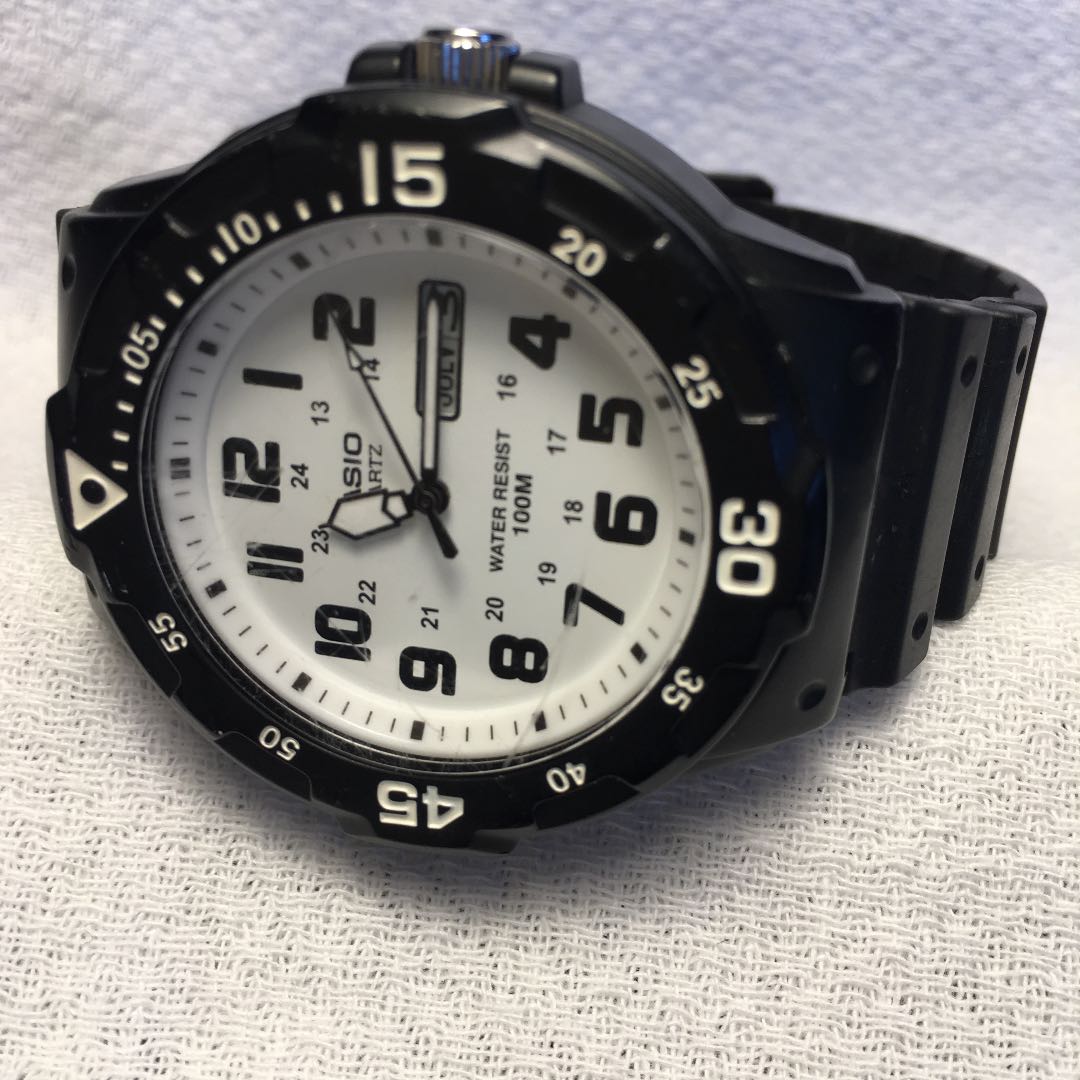 Casio 5MRW-200H Analog Quartz Men