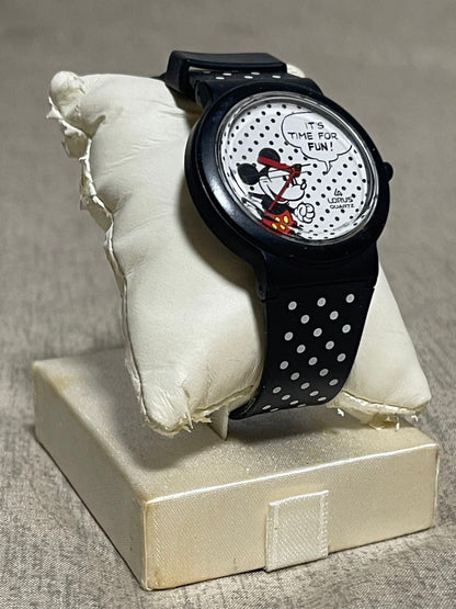 LORUS V515-6610 Analog Quartz Women