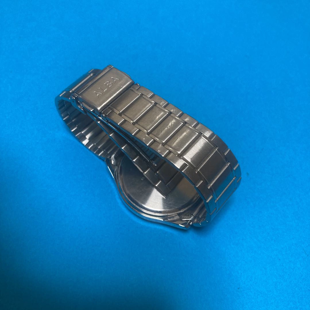Seiko Alba Riki V158-0CK8 Analog Quartz Men