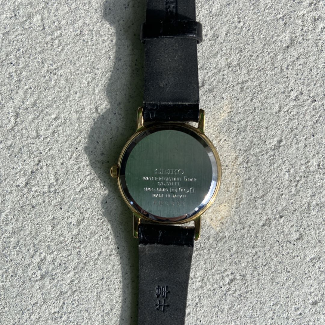 Seiko Analog Quartz Women