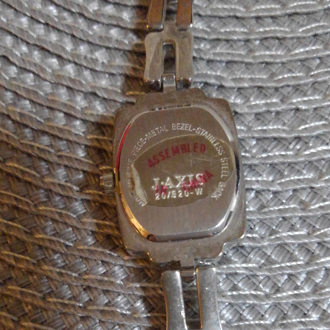 LAMUE Analog Quartz Women