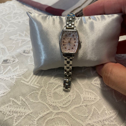 Seiko wired -F Analog Quartz Women