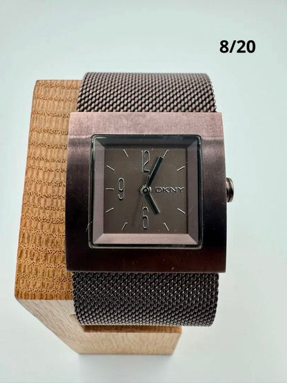 Dkny / Donna Karan New York Analog Quartz Women Watch
