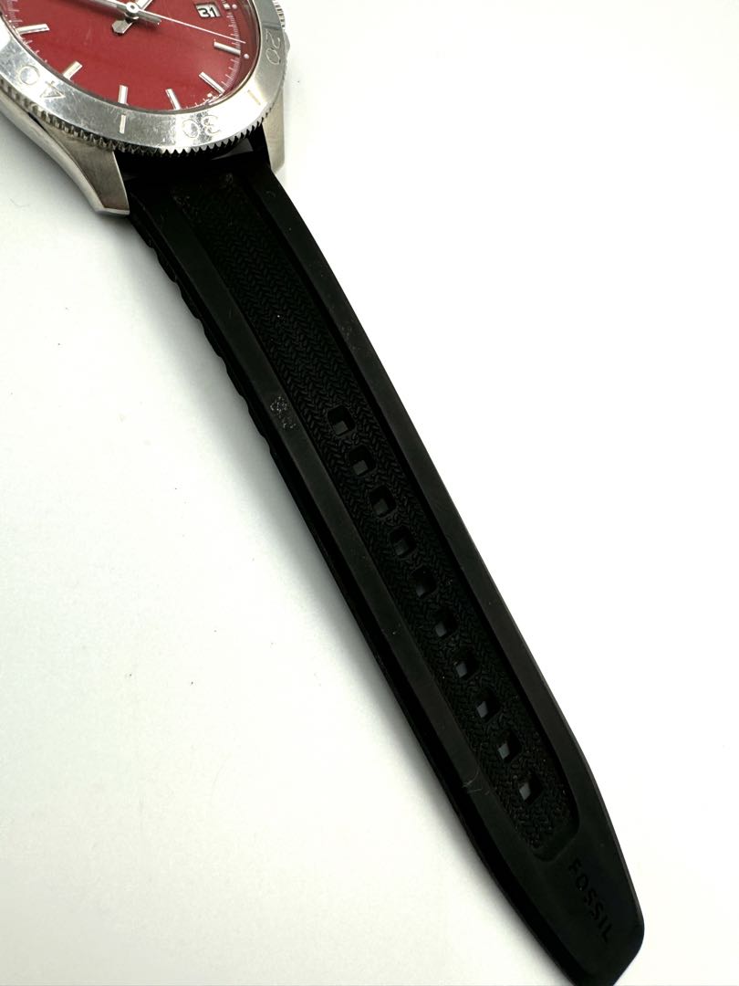 Fossil Analog Quartz Men Watch Red Dial