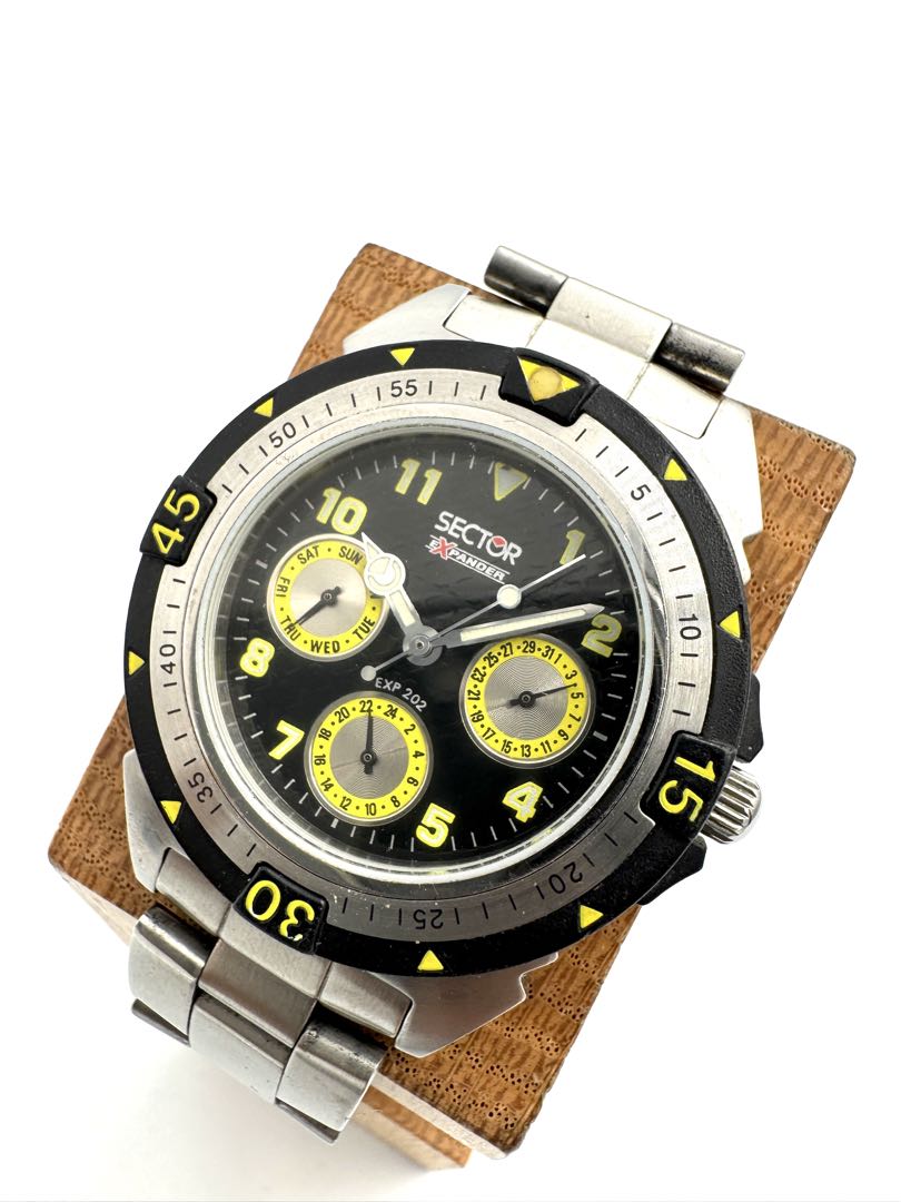 Sector Analog Quartz Men Expander Chronograph Watch