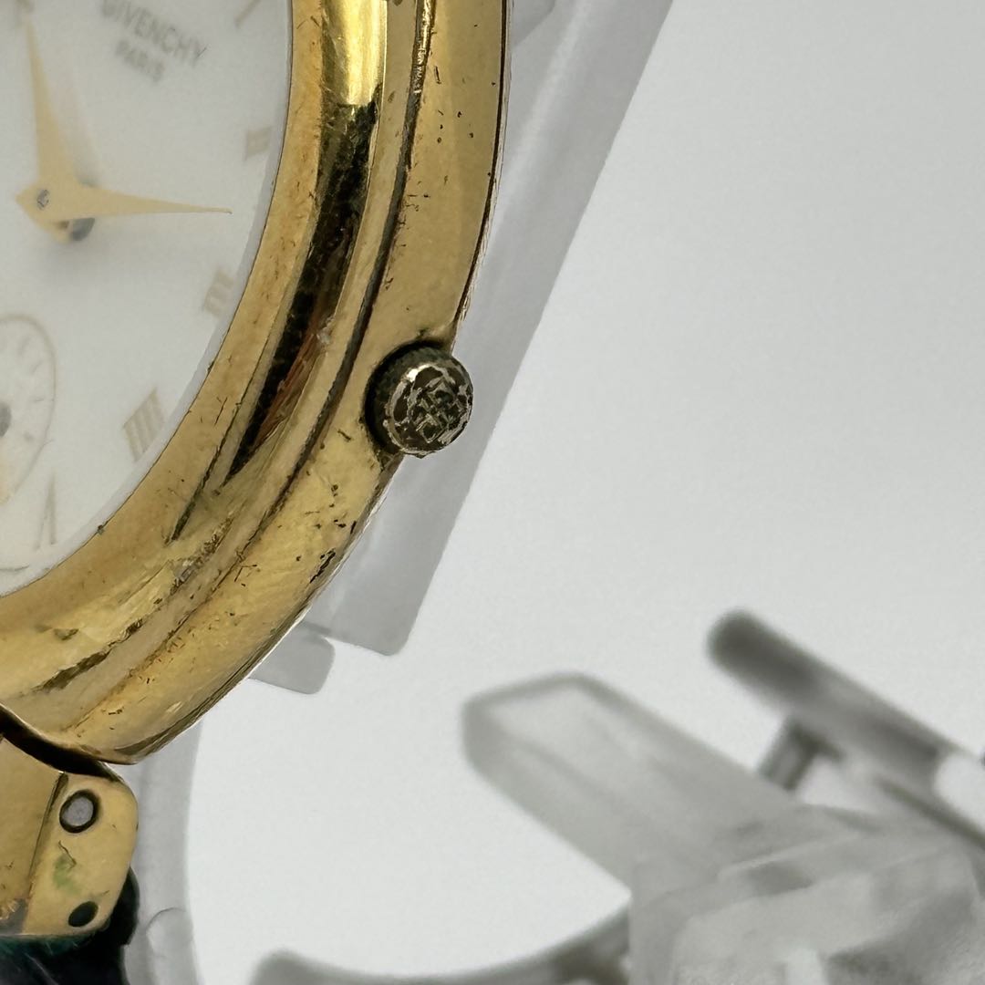 Givenchy Analog Quartz Men ジバンシー 1497