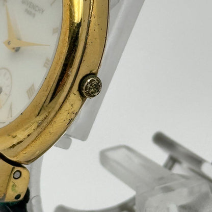 Givenchy Analog Quartz Men ジバンシー 1497