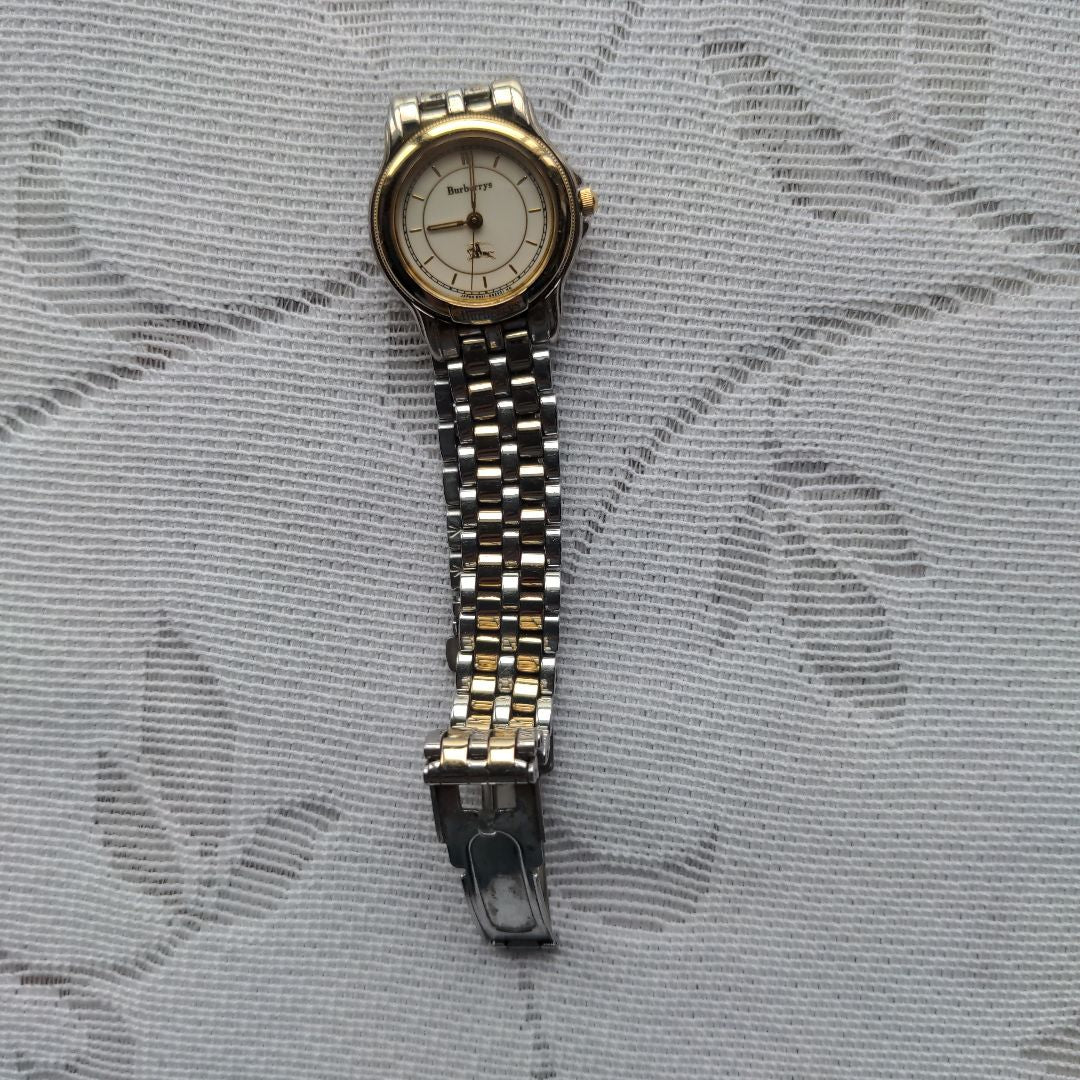 BURBERRY Analog Quartz Women