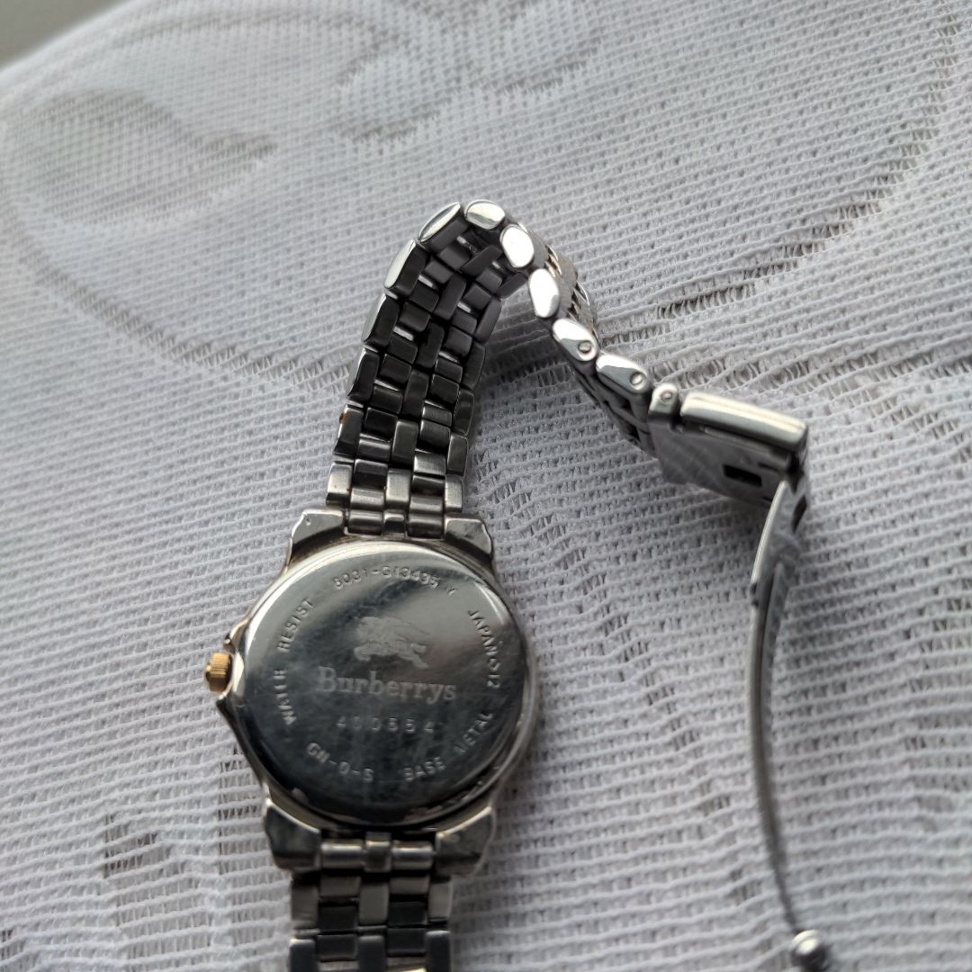BURBERRY Analog Quartz Women