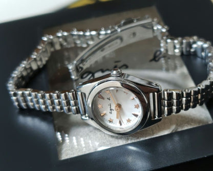 Agnes B. Analog Quartz Women