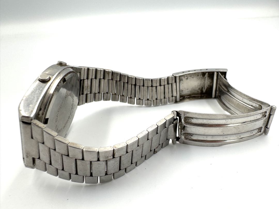 Casio Digital Quartz Unisex Adults Vintage Watch 34Mm Case Stainless Steel - For Parts/Repair