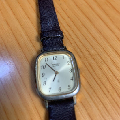 Seiko Analog Quartz Women
