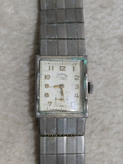 Jazzer Analog Mechanical (Manual) Men ジャザー Manual Winding時計 長方形 ホワイト文字盤 [For Parts / Junk]
