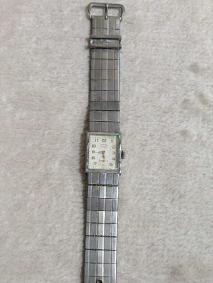 Jazzer Analog Mechanical (Manual) Men ジャザー Manual Winding時計 長方形 ホワイト文字盤 [For Parts / Junk]