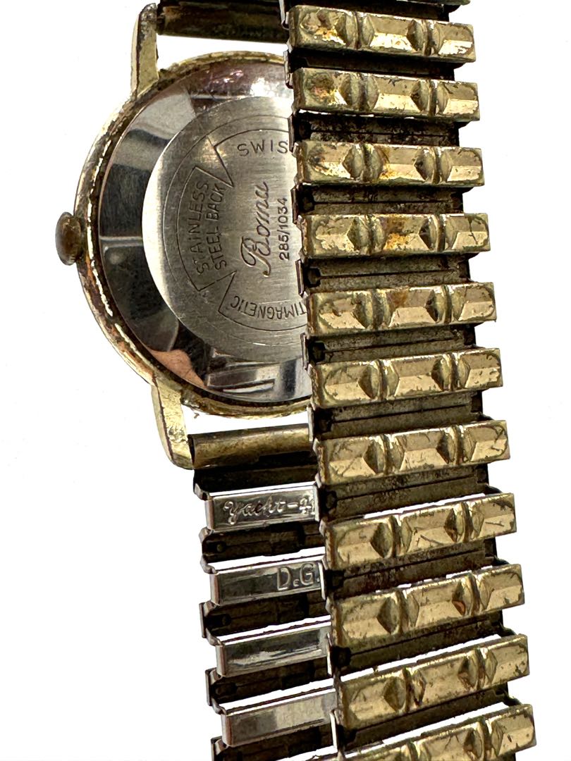 Boma Analog Mechanical (Manual) Men 17 Jewels Manual Winding Watch