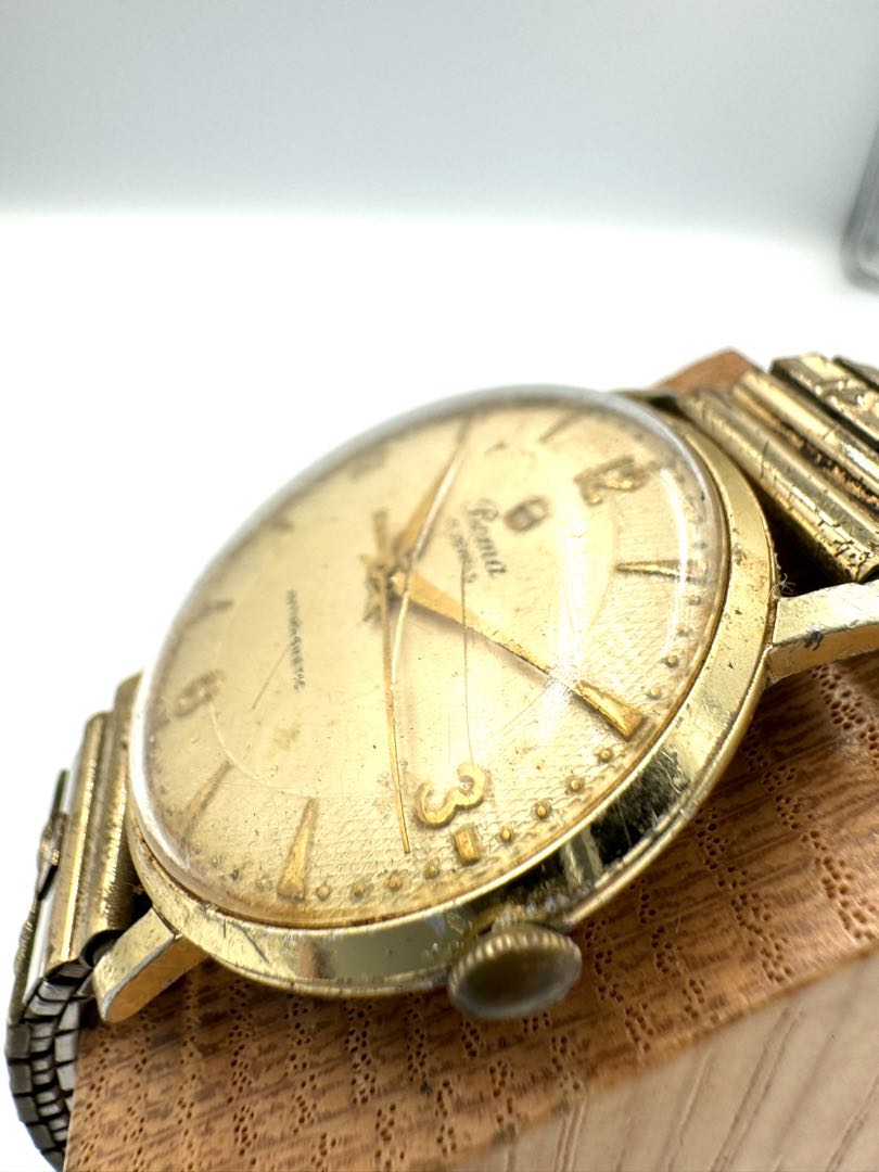 Boma Analog Mechanical (Manual) Men 17 Jewels Manual Winding Watch