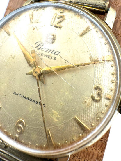 Boma Analog Mechanical (Manual) Men 17 Jewels Manual Winding Watch