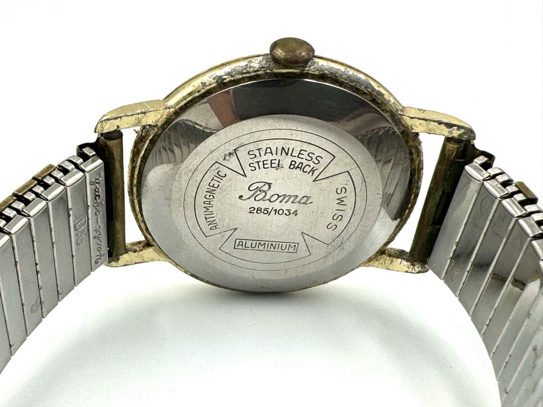 Boma Analog Mechanical (Manual) Men 17 Jewels Manual Winding Watch