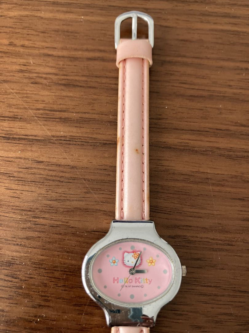 Hello Kitty Analog Quartz Women
