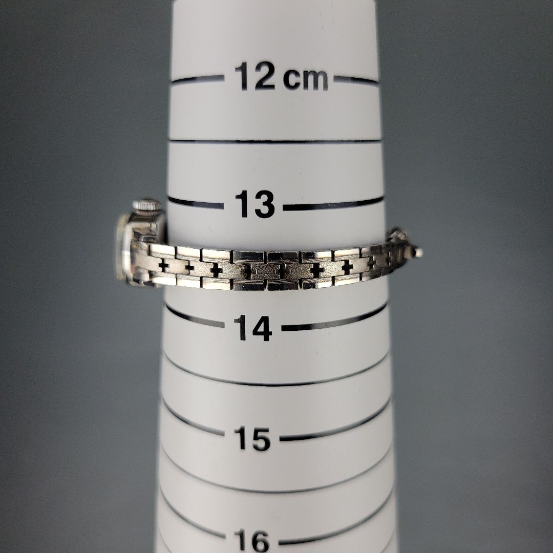 Seiko SALVIA L20240 Analog Mechanical (Manual) Women