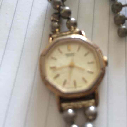 Seiko Analog Quartz Women