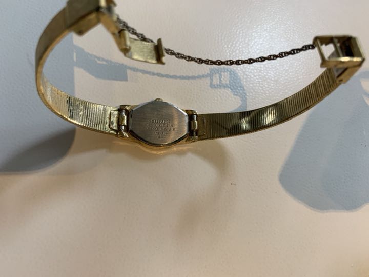 Citizen Analog Quartz Women