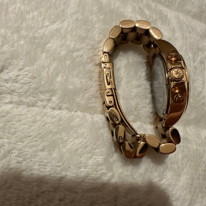 Analog Quartz Women